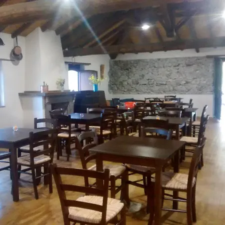 La Caraffara Sull' Etna 农家乐