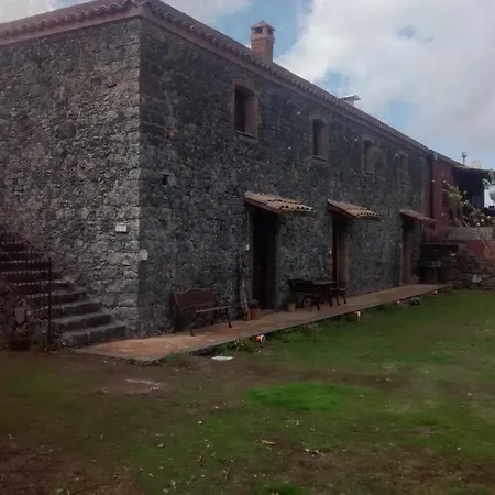 La Caraffara Sull' Etna 农家乐 Puntalazzo