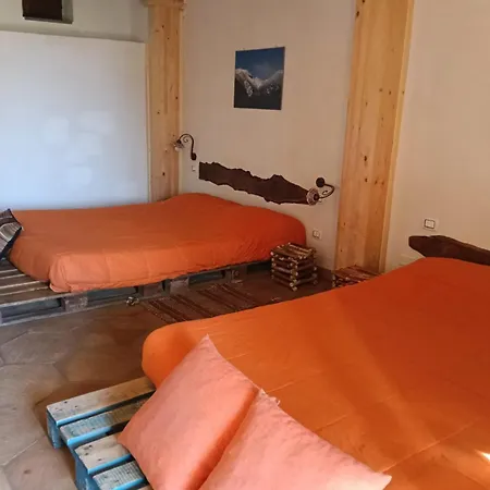 La Caraffara Sull'etna مزرعة للإقامة *