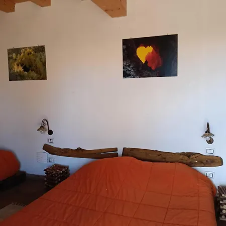 La Caraffara Sull'etna *