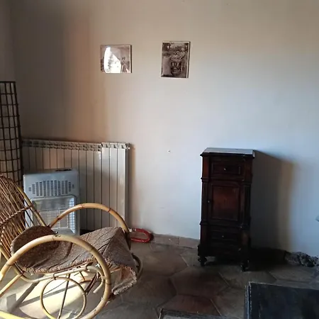 La Caraffara Sull'etna مزرعة للإقامة